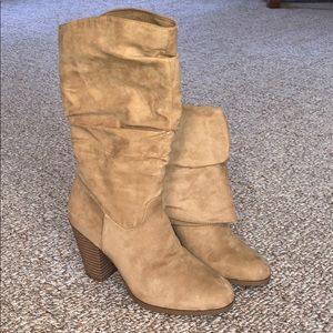 Women’s High Heeled Boot